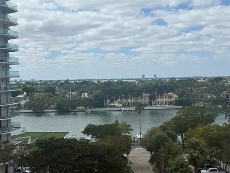 5555 Collins Avenue Miami Beach FL 33140