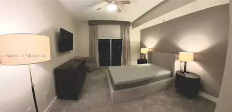 2641 N Flamingo Road Sunrise FL 33323