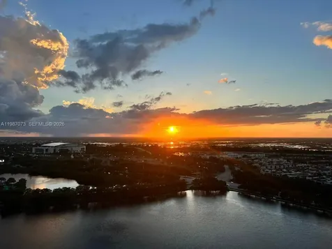 2641 N Flamingo Road Sunrise FL 33323