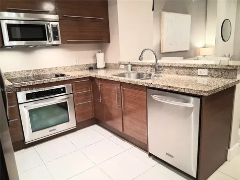 2641 N Flamingo Road Sunrise FL 33323
