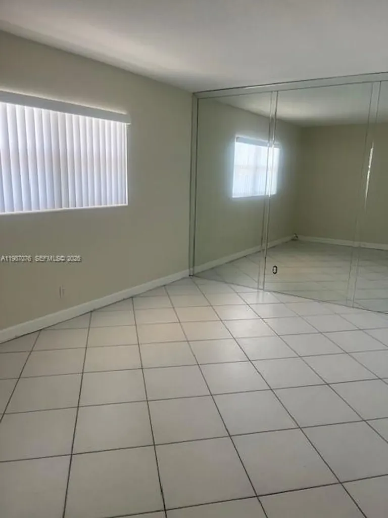 5050 Bayview Drive Fort Lauderdale FL 33308