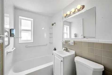7621 SW 55th Avenue Miami FL 33143