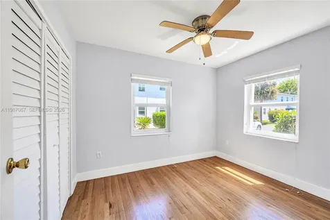 7621 SW 55th Avenue Miami FL 33143