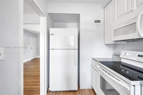 7621 SW 55th Avenue Miami FL 33143