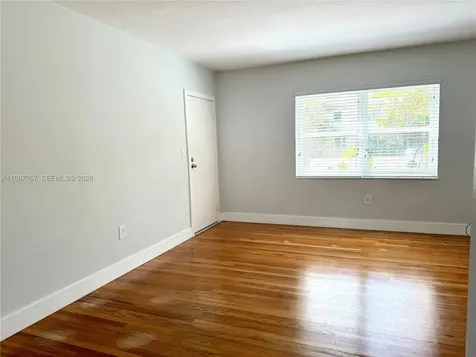 7621 SW 55th Avenue Miami FL 33143