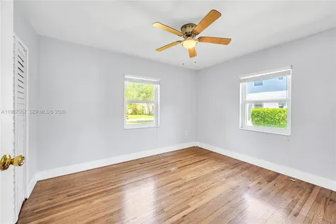 7621 SW 55th Avenue Miami FL 33143