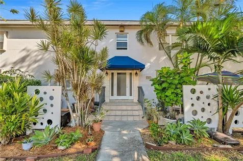 7621 SW 55th Avenue Miami FL 33143
