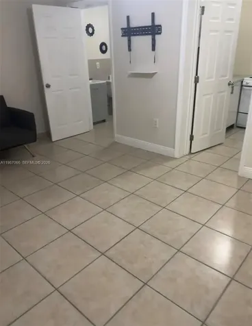 Miami FL 33157
