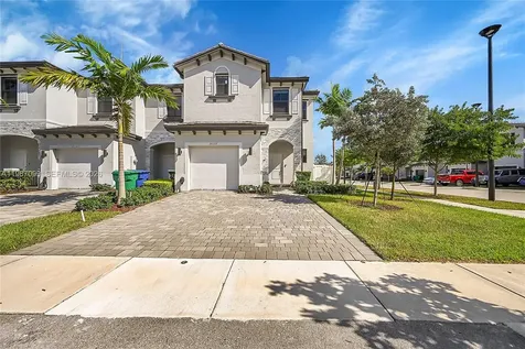 20357 NW 4th Path Miami Gardens FL 33169