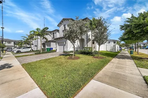 20357 NW 4th Path Miami Gardens FL 33169