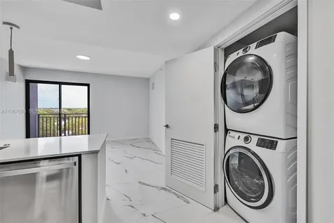 840 NE 130th Street North Miami FL 33161
