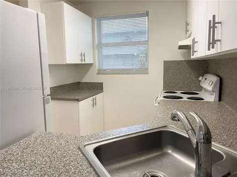 17255 SW 95th Avenue Palmetto Bay FL 33157