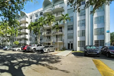 488 NW 165th Street Road Miami FL 33169