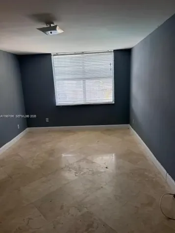 488 NW 165th Street Road Miami FL 33169
