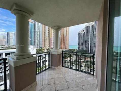 17555 Atlantic Boulevard Sunny Isles Beach FL 33160