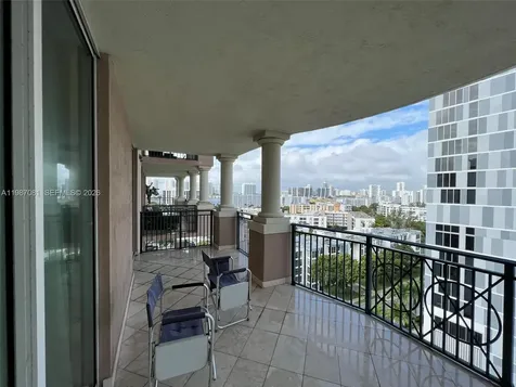 17555 Atlantic Boulevard Sunny Isles Beach FL 33160