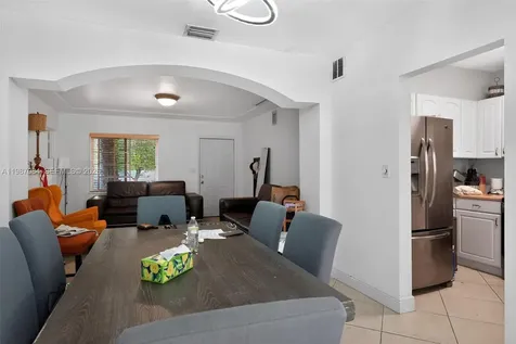 2131 Biarritz Drive Miami Beach FL 33141