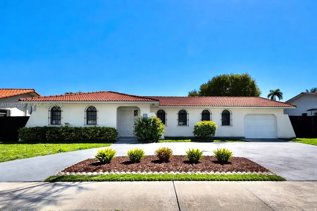 2835 SW 108th Place Miami FL 33165