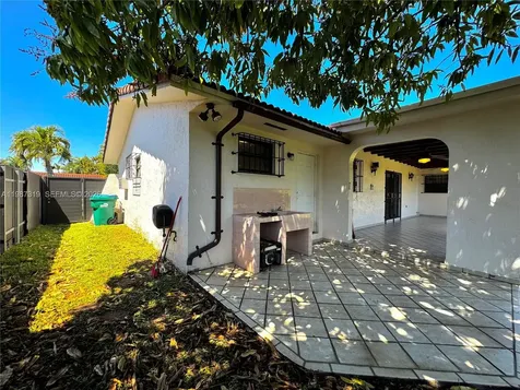 2835 SW 108th Place Miami FL 33165