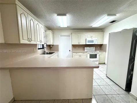 2835 SW 108th Place Miami FL 33165