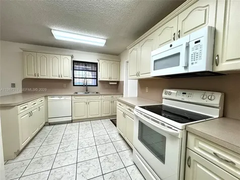 2835 SW 108th Place Miami FL 33165