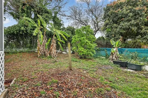 2481 SW 102nd Avenue Miramar FL 33025