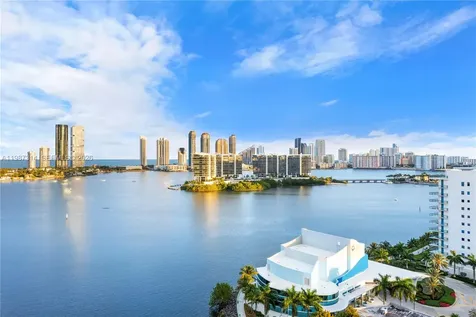 3330 NE 190th Street Aventura FL 33180