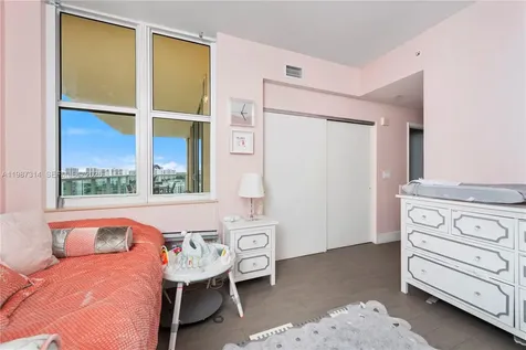 3330 NE 190th Street Aventura FL 33180