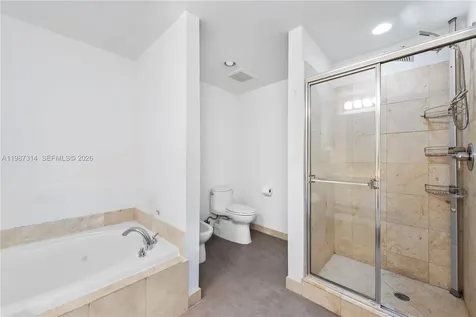 3330 NE 190th Street Aventura FL 33180