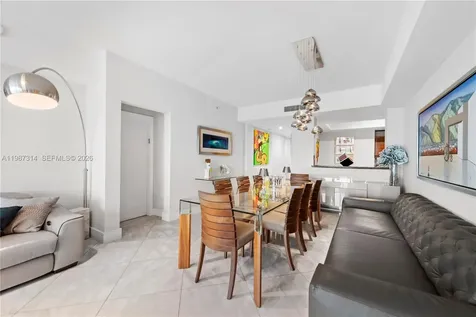 3330 NE 190th Street Aventura FL 33180