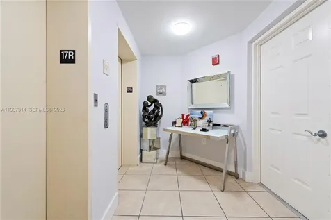 3330 NE 190th Street Aventura FL 33180