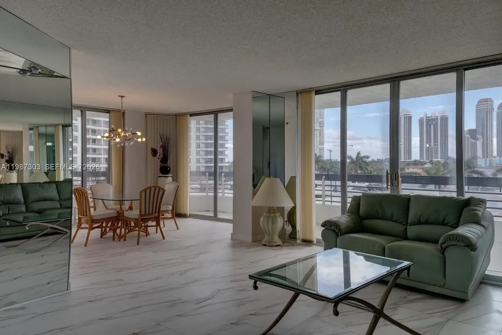 3600 Mystic Pointe Drive Aventura FL 33180