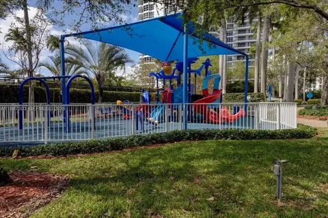3600 Mystic Pointe Drive Aventura FL 33180