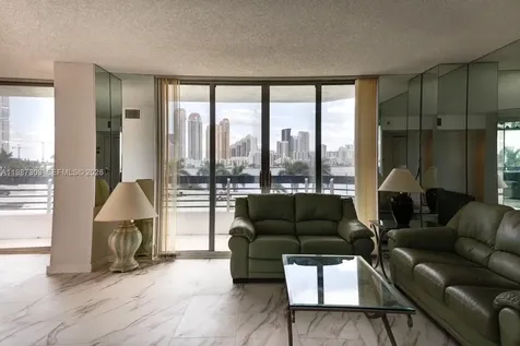 3600 Mystic Pointe Drive Aventura FL 33180