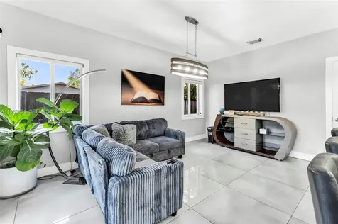 12940 SW 142nd Terrace Miami FL 33186