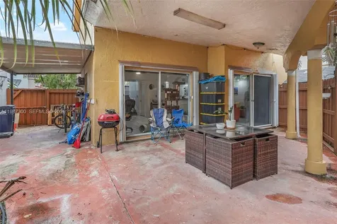 12682 NW 7th Way Miami FL 33182