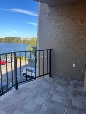 5201 NW 7th Street Miami FL 33126