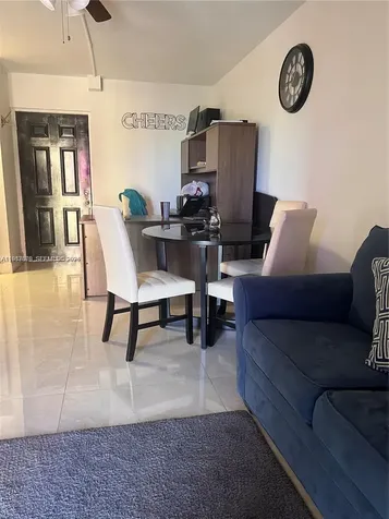 5201 NW 7th Street Miami FL 33126