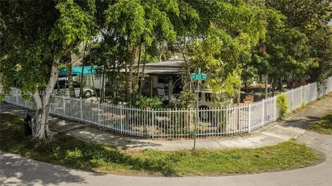 4661 SW 101st Avenue Miami FL 33165