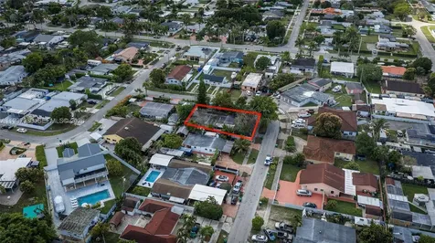4661 SW 101st Avenue Miami FL 33165