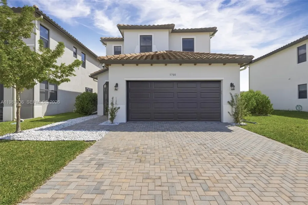 5700 Argento Ave Maria FL 34142
