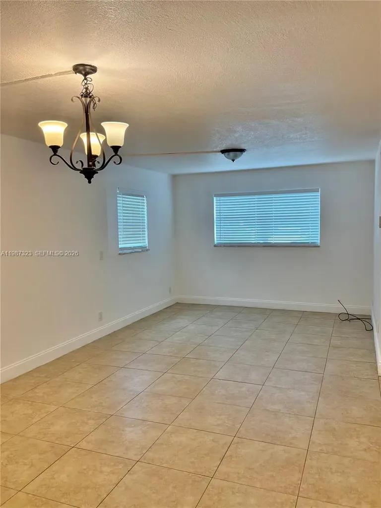550 SW 2nd Avenue Boca Raton FL 33432
