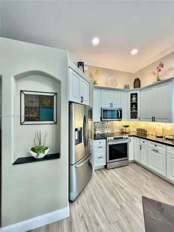 2319 NW 193rd Avenue Pembroke Pines FL 33029