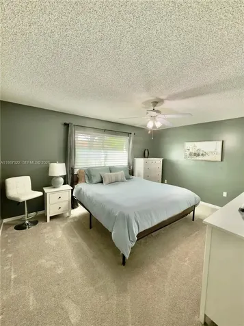 2319 NW 193rd Avenue Pembroke Pines FL 33029