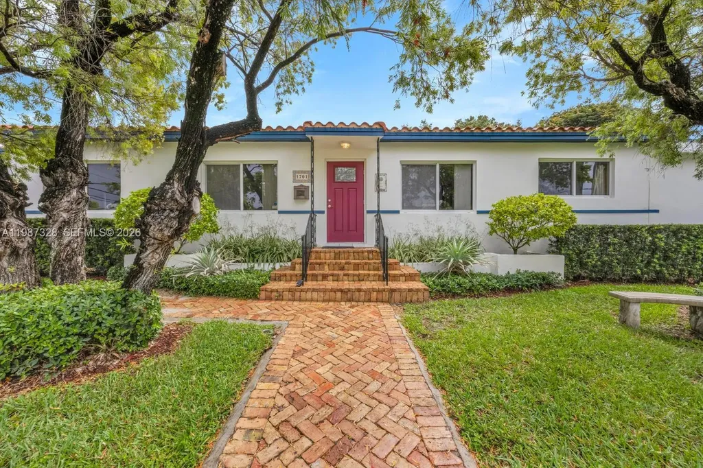 1701 SW 29th Avenue Miami FL 33145