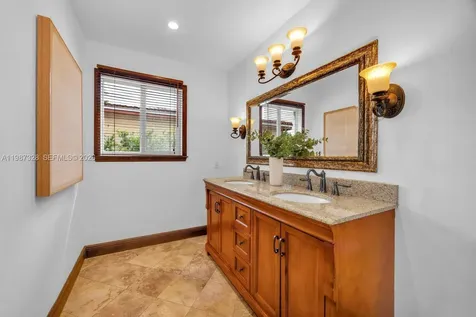 1701 SW 29th Avenue Miami FL 33145