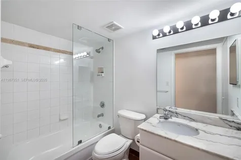 1200 Brickell Bay Drive Miami FL 33131