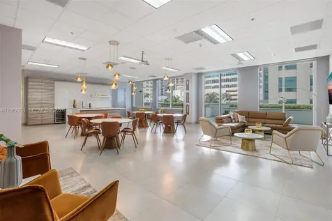 1200 Brickell Bay Drive Miami FL 33131