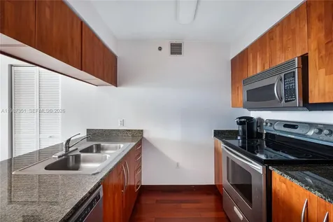 1200 Brickell Bay Drive Miami FL 33131