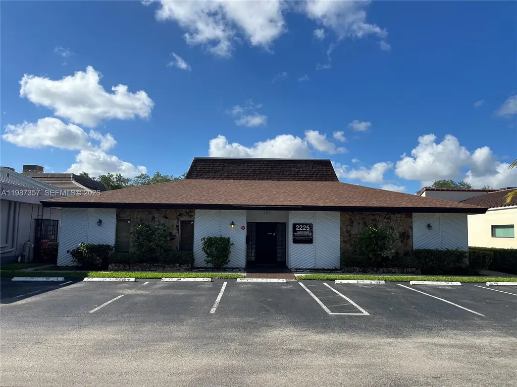 2225 N University Drive Pembroke Pines FL 33024